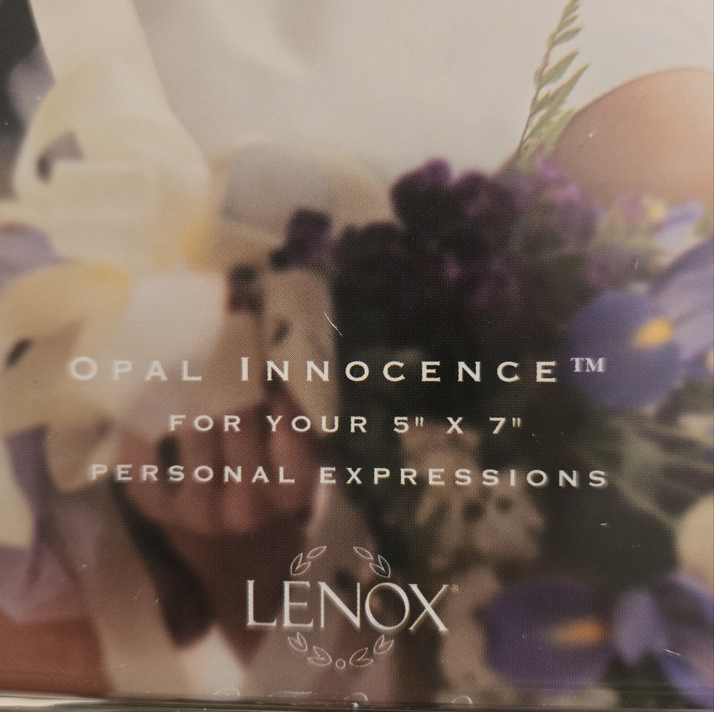 NIB, Lenox Opal Innocence Pattern Photo Frame, Sz. 5 X 7 - Picture 5 of 8